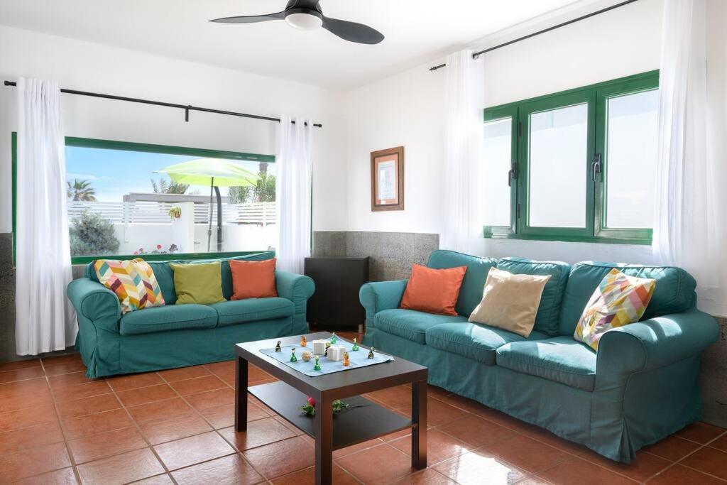 Hermosa Casa Vacacional, Muy Cerca A La Playa. Guatiza Exterior photo